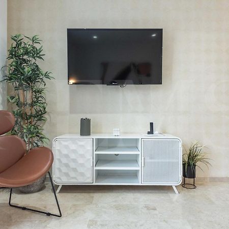 Lovely Duplex With Private Parking Near City Center By Rems Malaga Exterior photo